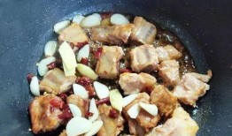 黄焖排骨爆料视频,视频爆料带你解锁家常美味